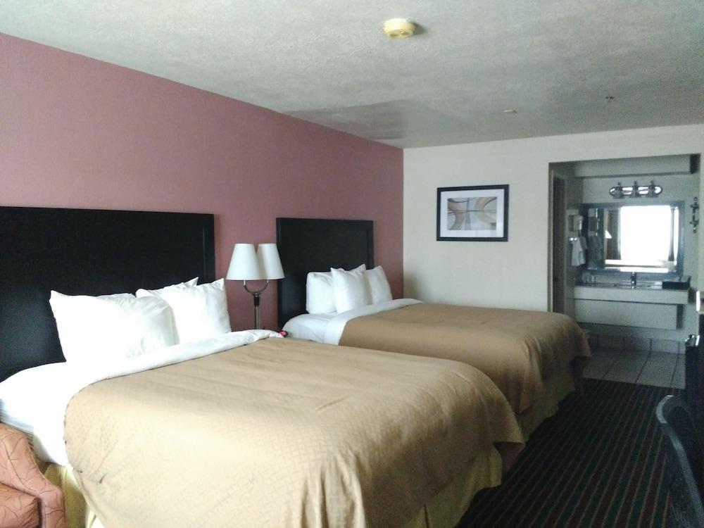Baymont By Wyndham 2*